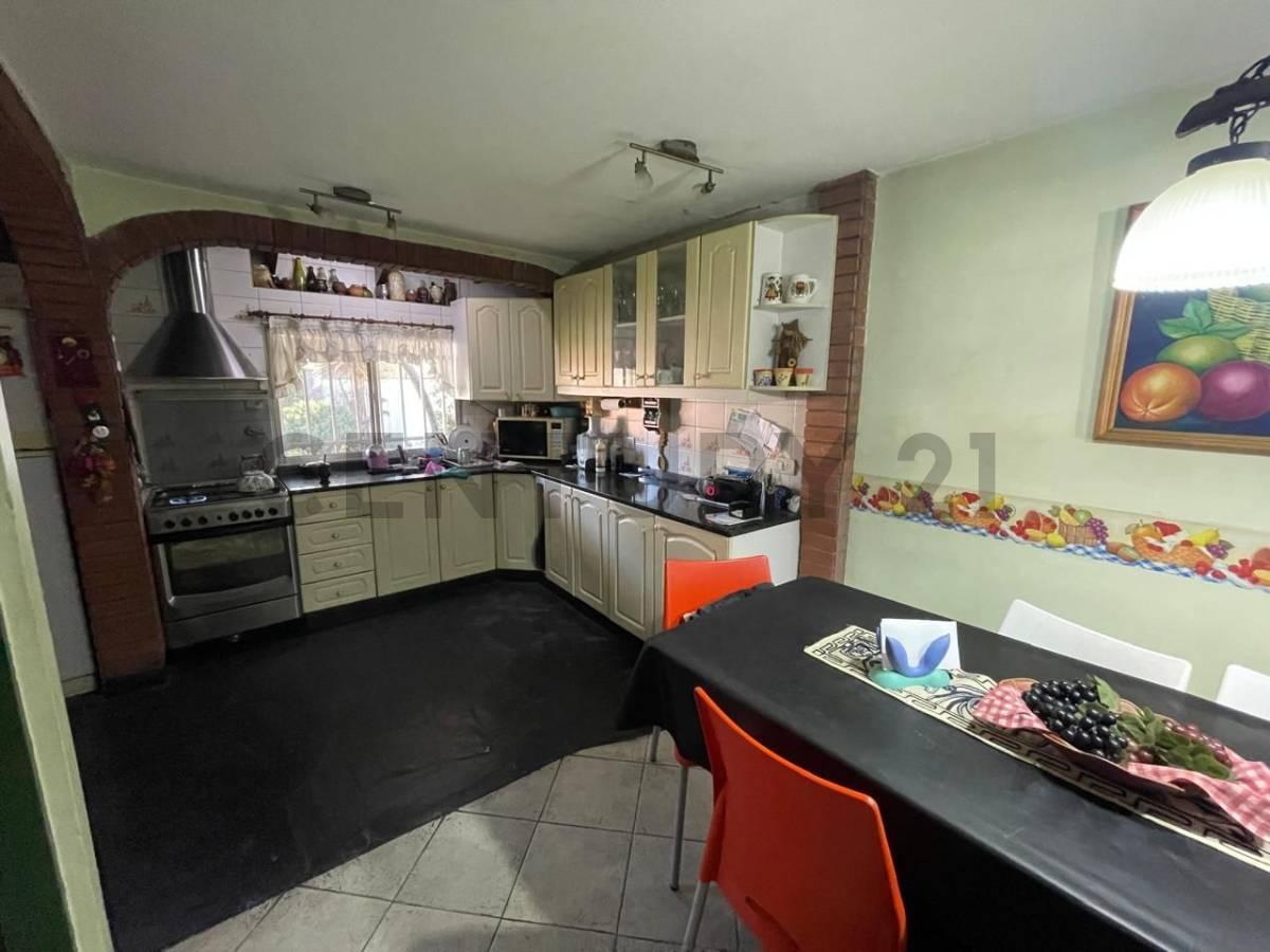 Foto de Venta de Casa 4 AMBIENTES en Ituzaingo, Ituzaingó, imagen 5