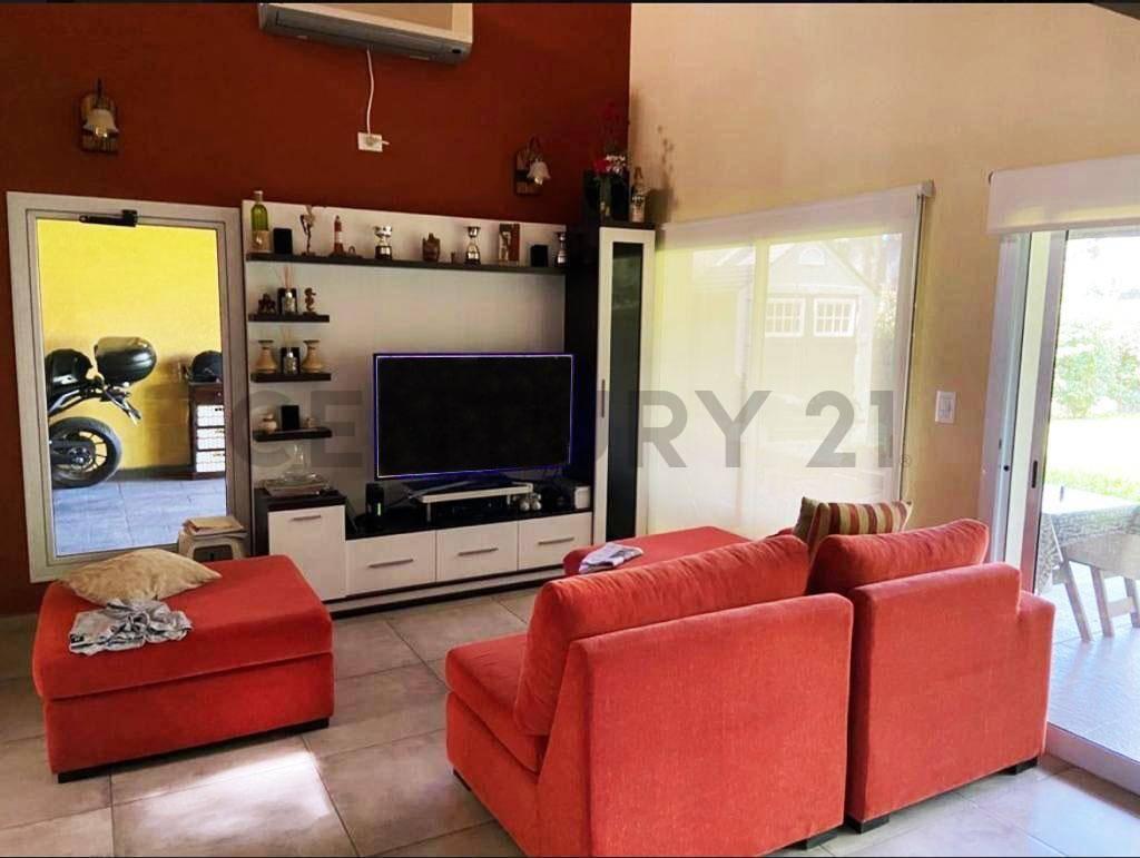Foto de Venta casa 4 ambientes Villa Udaondo Barrio Privado Agustinas I, imagen 5