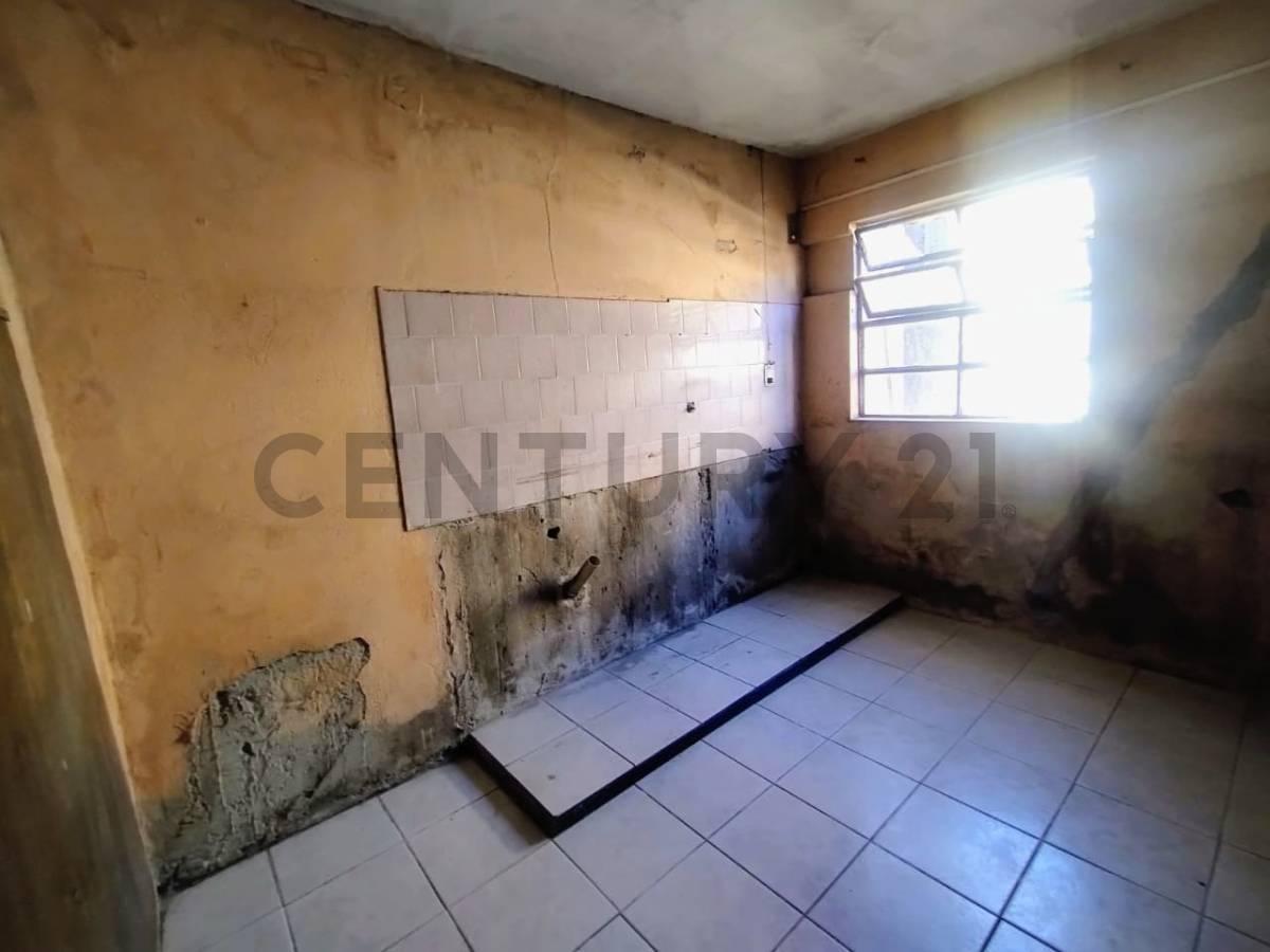 Foto de VENTA LOTE CON CASA + DPTO A TERMINAR | ITUZAINGÓ, imagen 3