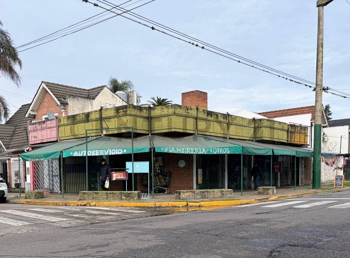 Foto de VENTA LOCAL COMERCIAL | ITUZAINGÓ NORTE, imagen 1