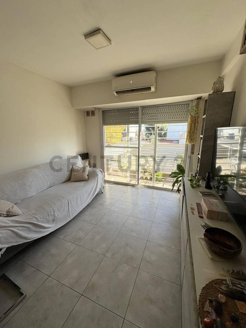 Foto de Venta Departamento 2 ambientes Morón con cochera APTO CREDITO, imagen 1