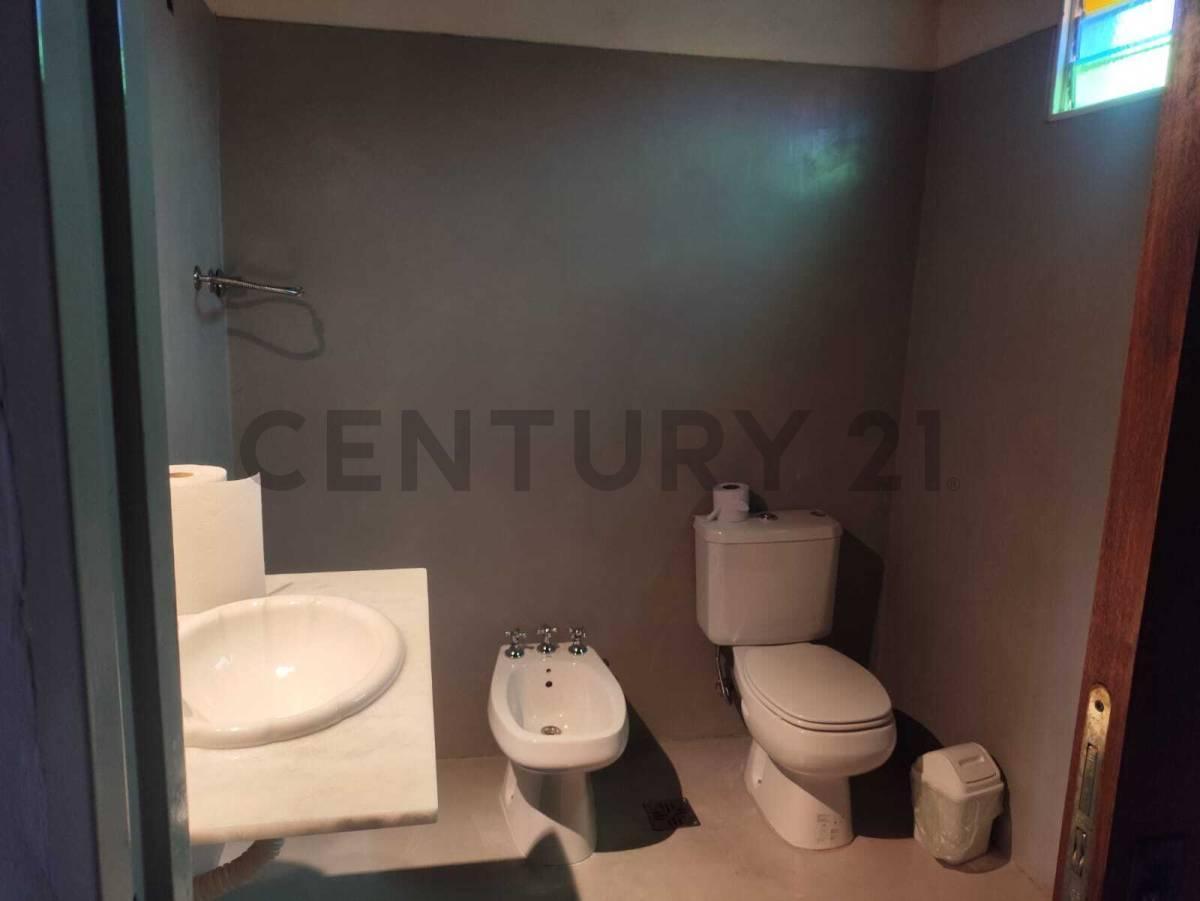 Foto de Venta de Casa Multifamiliar 7 AMBIENTES MERLO NORTE, imagen 5