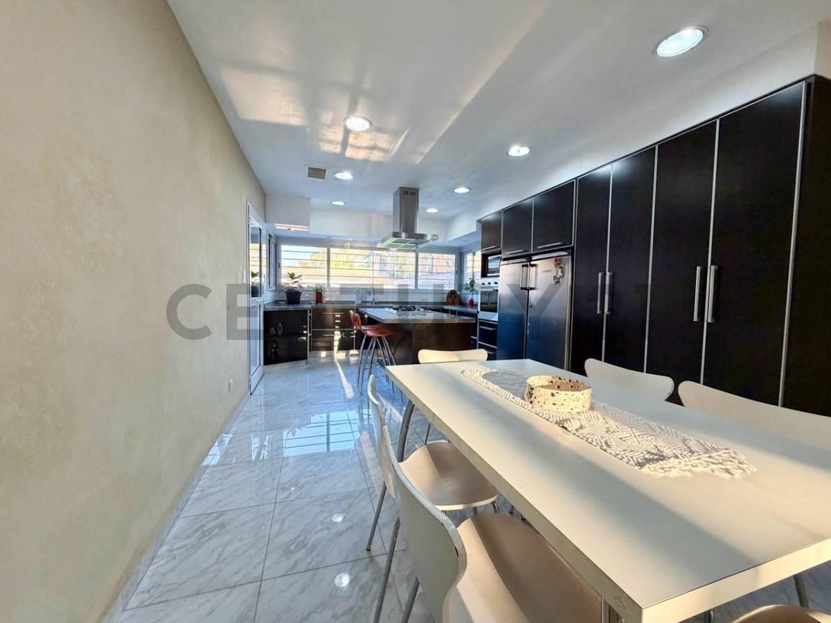 Foto de CASA EN VENTA 5 AMBIENTES ITUZAINGÓ NORTE APTO CRÉDITO, imagen 3
