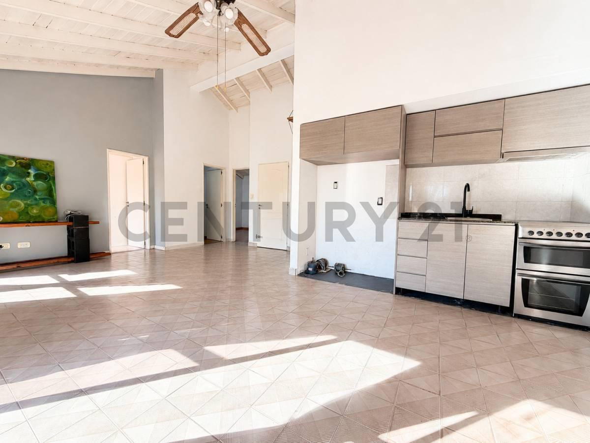 Foto de VENTA PH 4 AMBIENTES MORON APTO CRÉDITO, imagen 1
