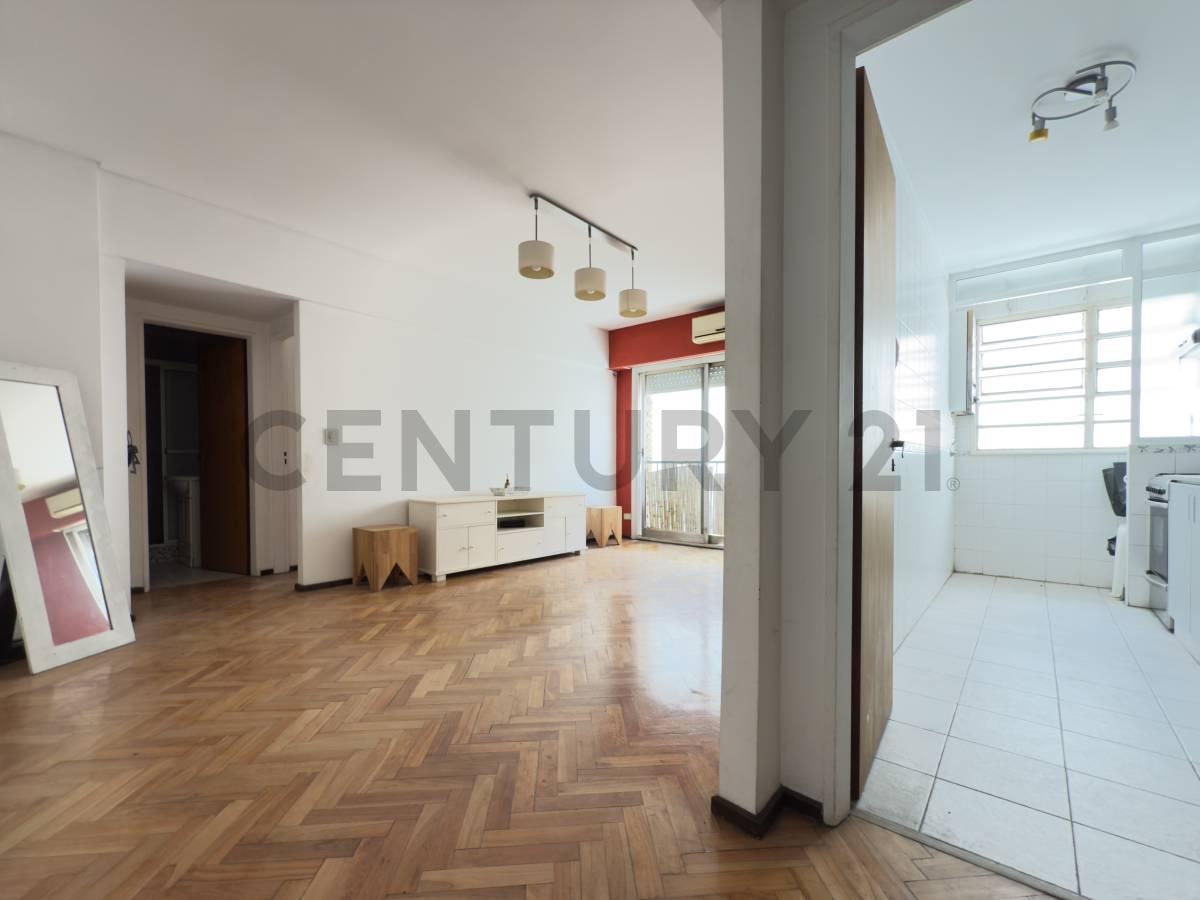 Foto de VENTA DEPARTAMENTO 2 AMBIENTES VILLA DEVOTO Apto Credito, imagen 1