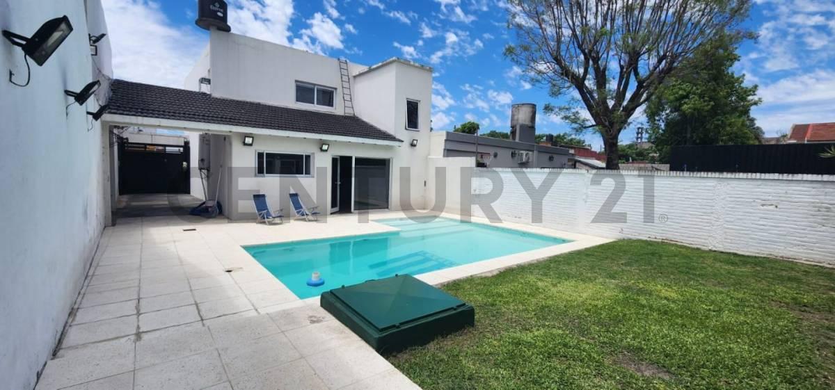 Foto de Venta de Casa 5 AMBIENTES, Morón, imagen 1