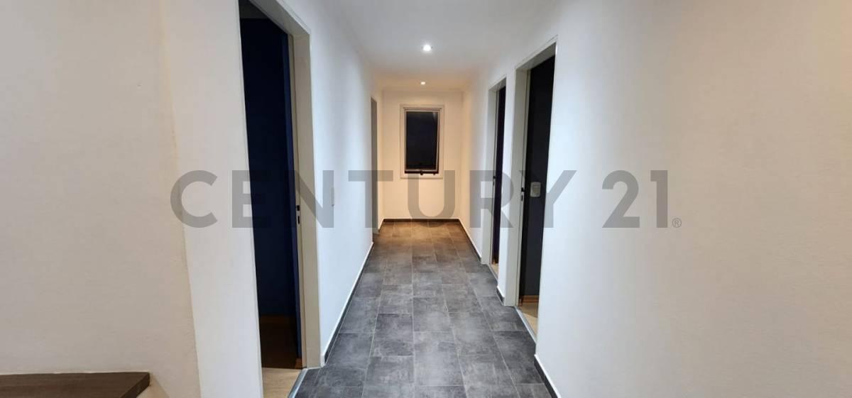 Foto de Venta de Casa 5 AMBIENTES, Morón, imagen 2