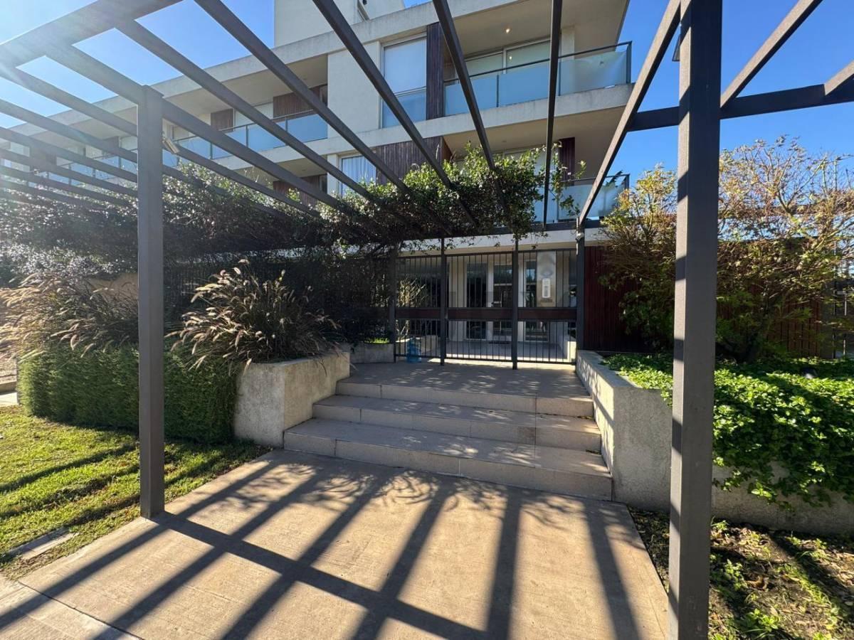 Foto de VENTA DEPTO 3 AMBIENTES EN PB CON PARRILLA Y PILETA CLIMATIZADA, imagen 2