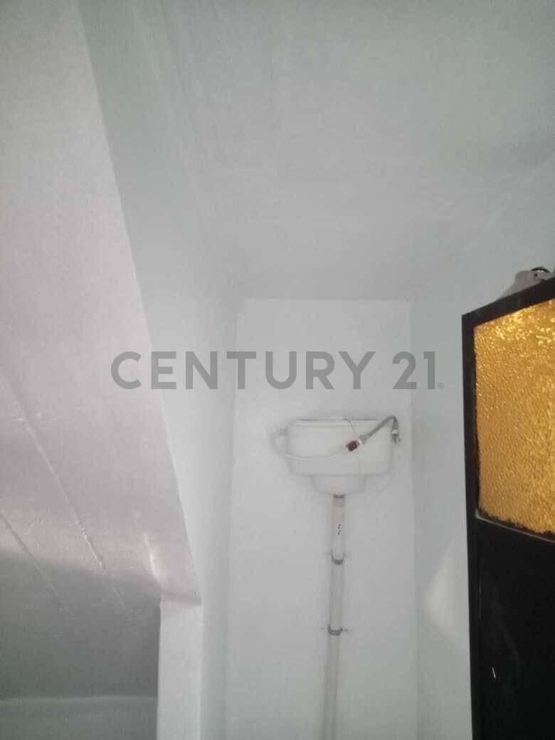 Foto de Alquiler Local Comercial 3 x 7 m | Excelente Ubicación sobre Brandsen |, imagen 3
