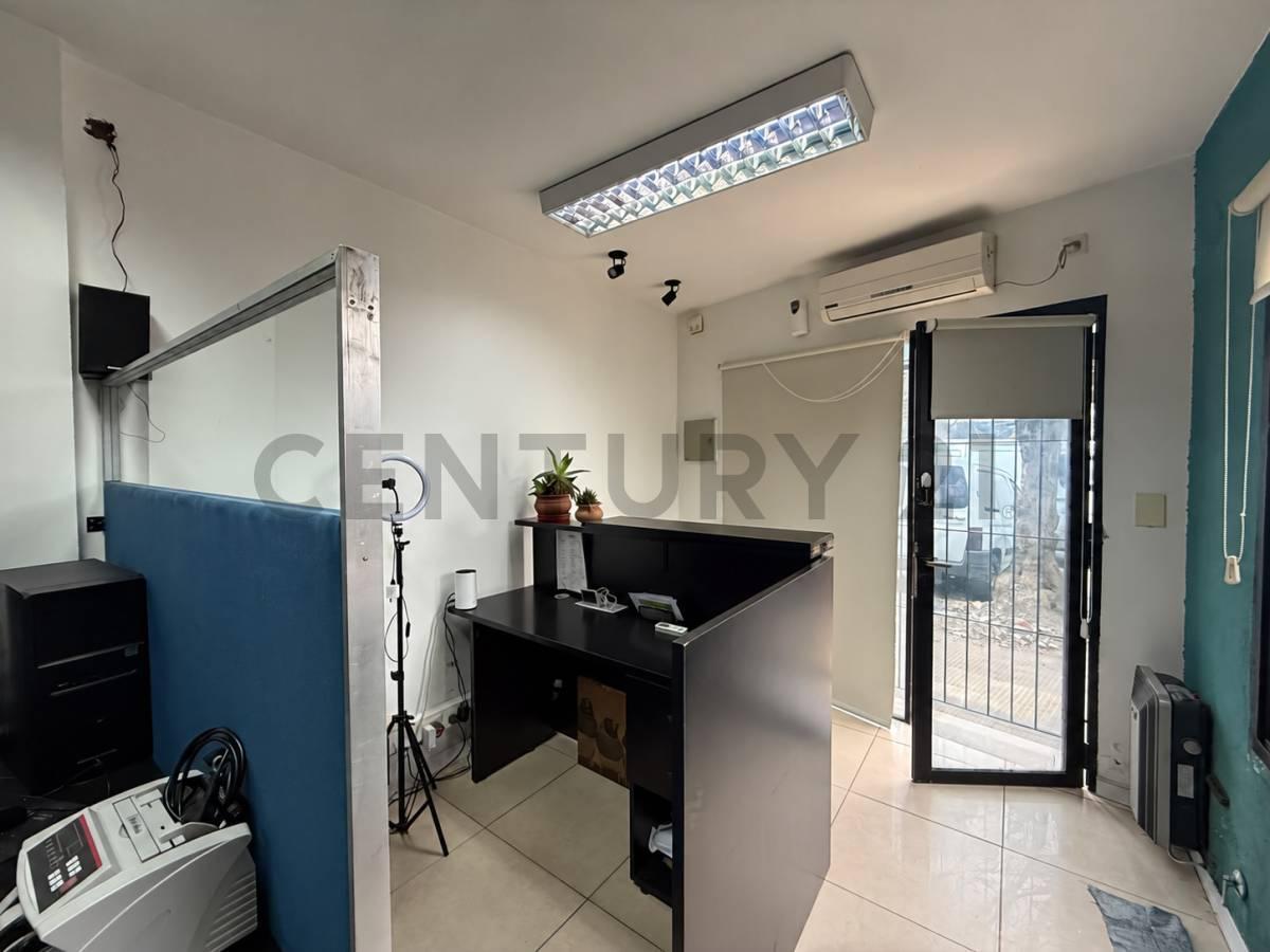 Foto de ALQUILER OFICINA SAN ISIDRO – 60 M², imagen 2