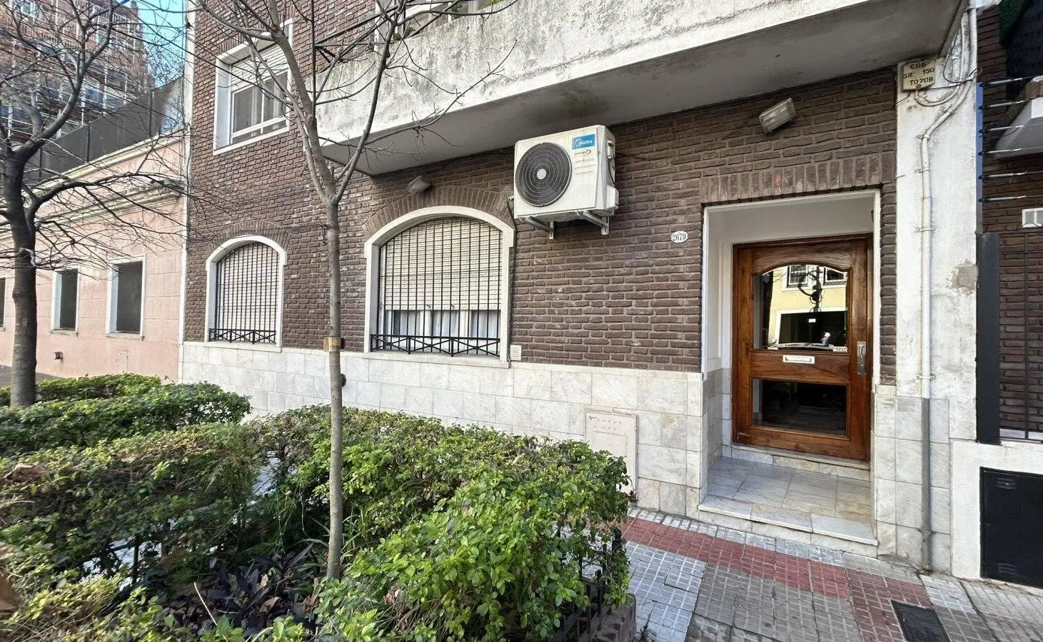 Alquiler PH en Coghlan, con PATIO propio, PLANTA BAJA 2