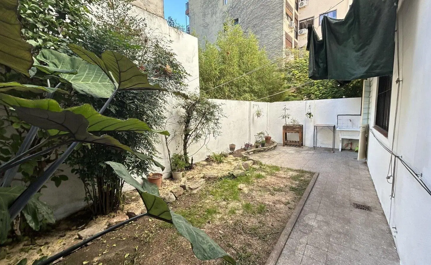Alquiler PH en Coghlan, con PATIO propio, PLANTA BAJA 3