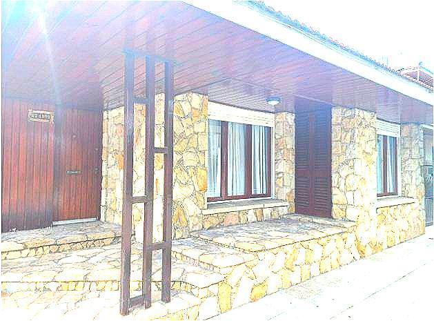 Casa Venta Necochea 4 Amb Cochera Jardín 174 m² Cub 67/38 3