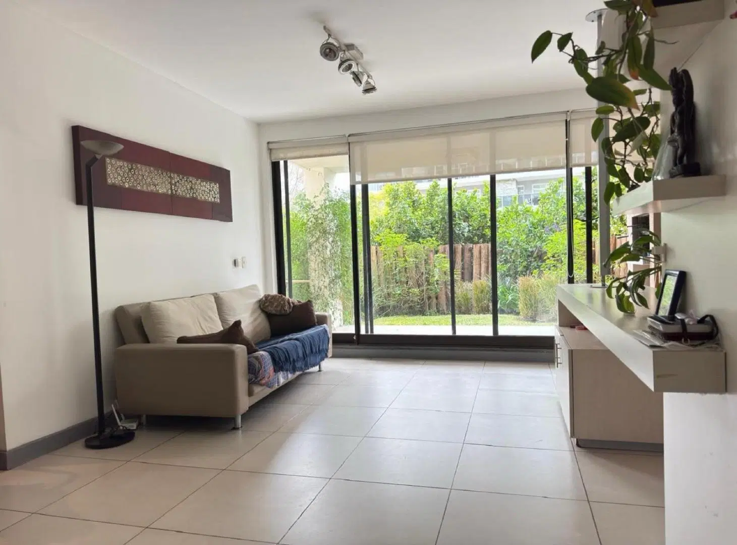 Departamento venta en Quartier  NORDELTA PLANTA BAJA CON JARDIN de 3 ambient} 2