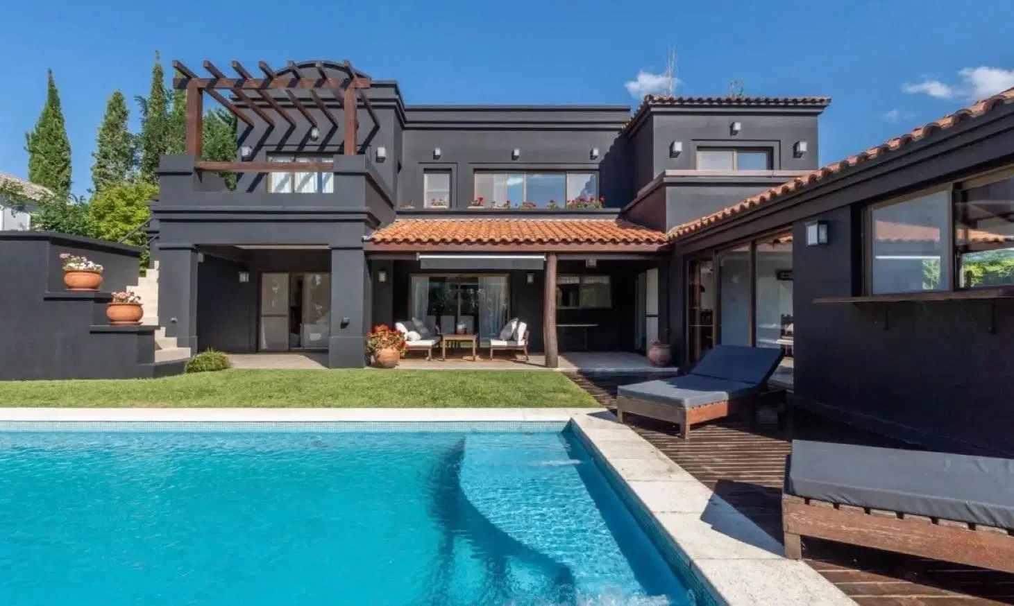 Casa - La Alameda Venta Nordelta 4 dormitorios pileta galería parrilla escriturada apto crédito 5