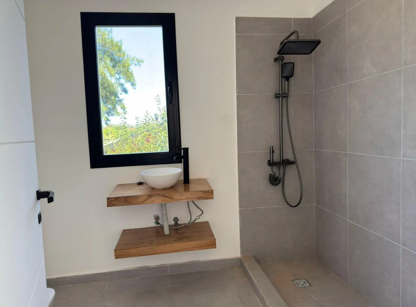 venta casa barrio el ensueño escobar 3 dormitorios con pileta galería parrilla jardín 2