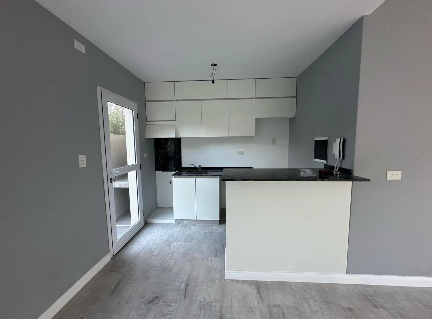 Departamento  venta Pilar - La Fernanda 3 ambientes  duplex jardín y parrilla individual pileta sum 3