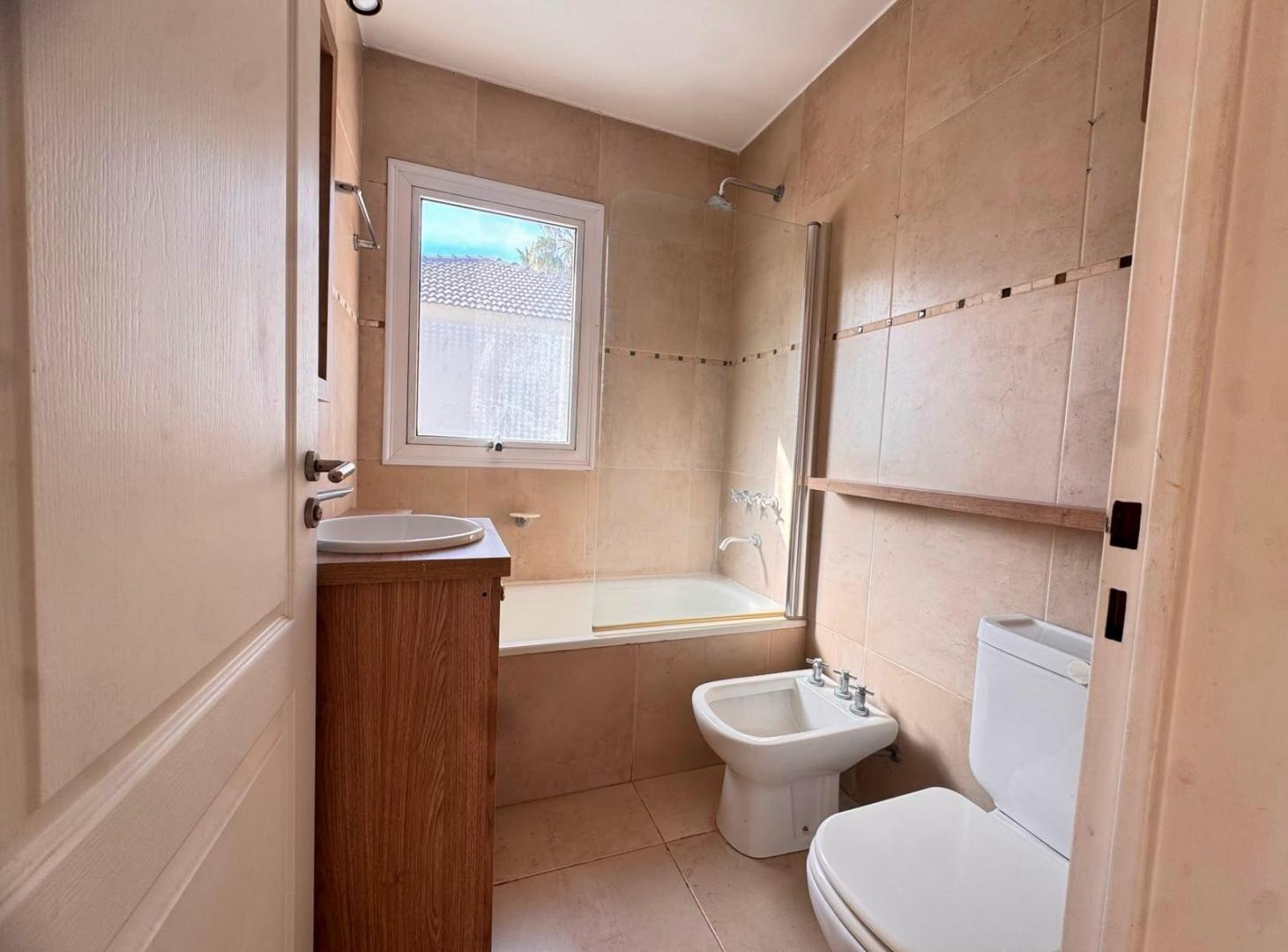 Foto de Departamento venta- Palmas del Sol Pilar 3 ambientes duplex apto credito, imagen 4
