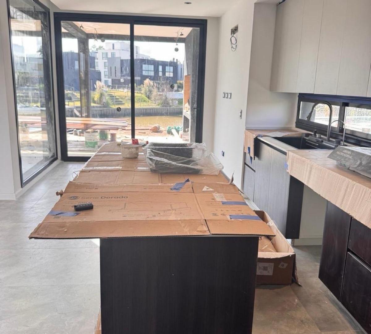 Foto de Casa venta El Canal Villanueva 4 dormitorios galería parrilla náutico, imagen 1