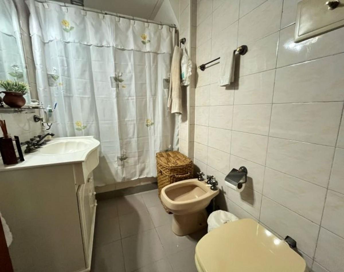 Venta Triplex Parque Avellaneda 5 Ambientes con Patio/ Apto Credito 1