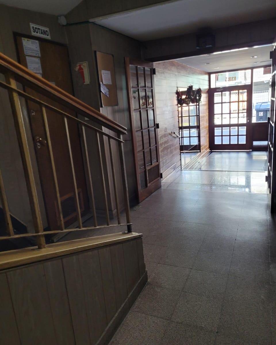 Se Vende Dto de 3 Amb en Constitución Límite con San Telmo 1