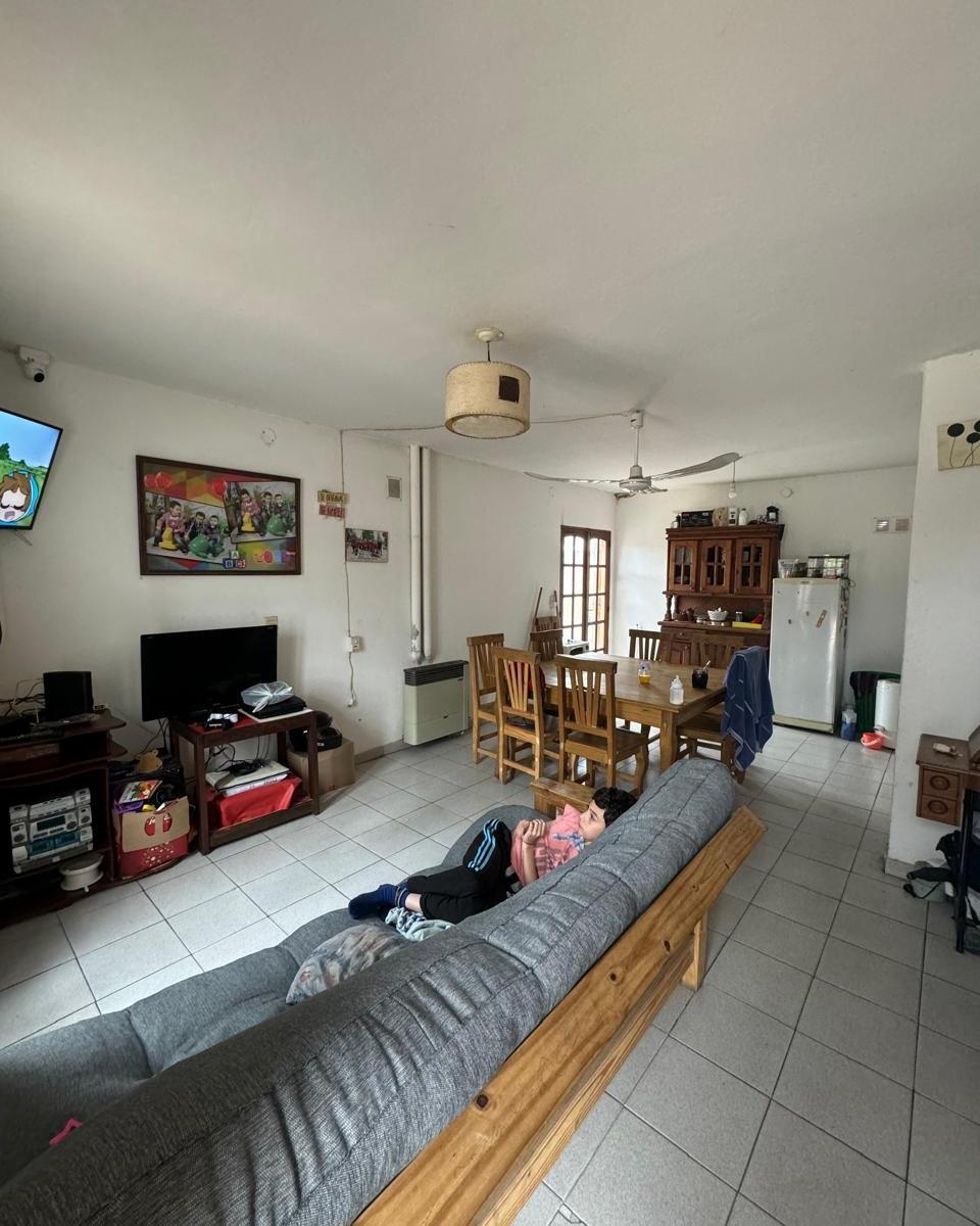 Casa de 2 Dorm a La Venta (Río Tercero) 1