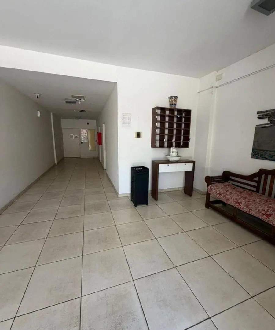 Dpto amoblado de un dorm en alquiler B° Alberdi 1