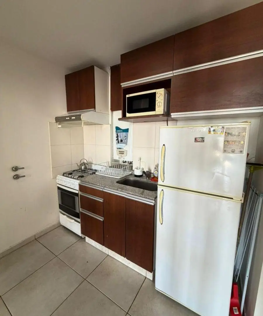 Dpto amoblado de un dorm en alquiler B° Alberdi 2