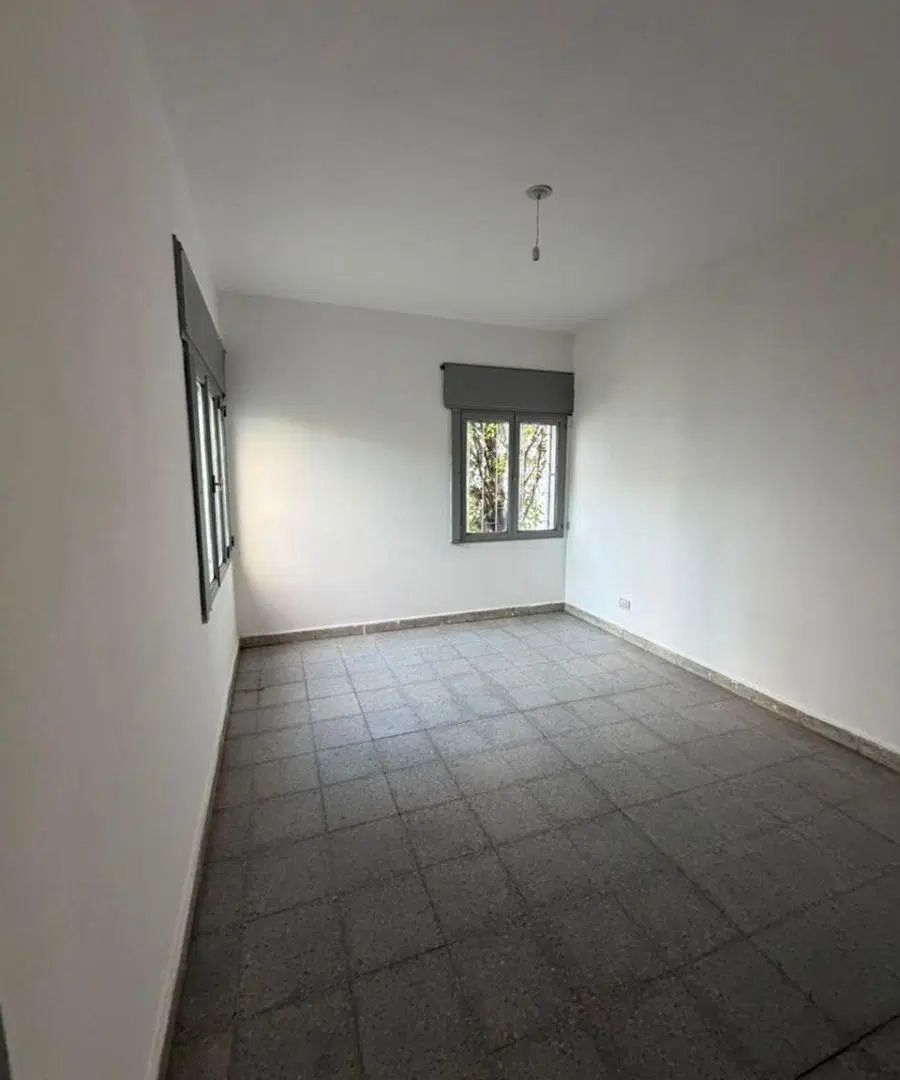 Casa en ALQUILER B° Villa Cabrera de 3 dormitorios 2