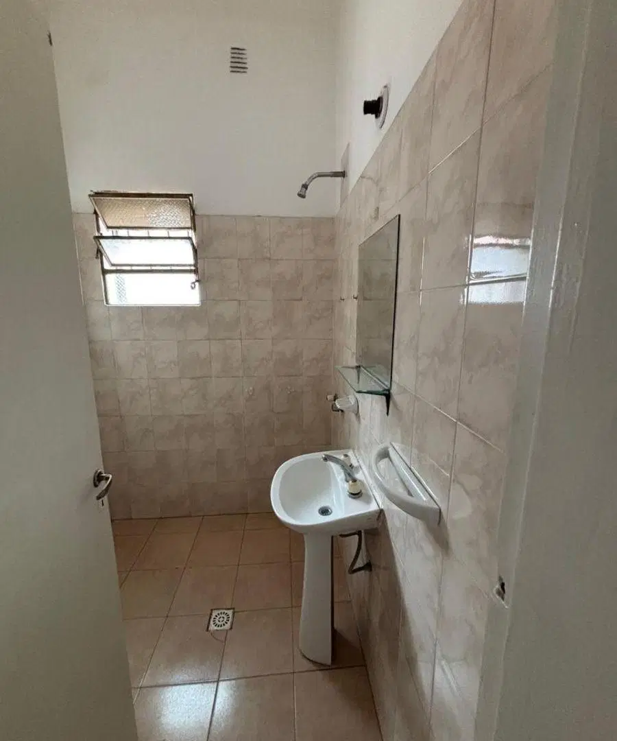 Casa a la VENTA B° Alta Córdoba (2 Dorm.) 4