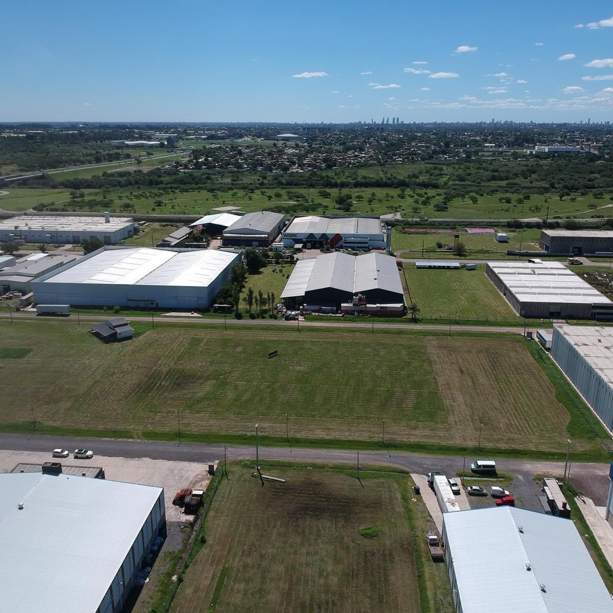 Terrenos con Destino Logistico/industrial - Area Industrial Vgg 4