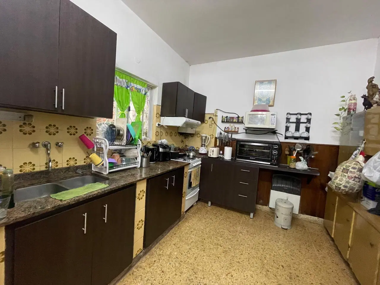 Casa en Rosario de 6 dormitorios en ARROYITO 8