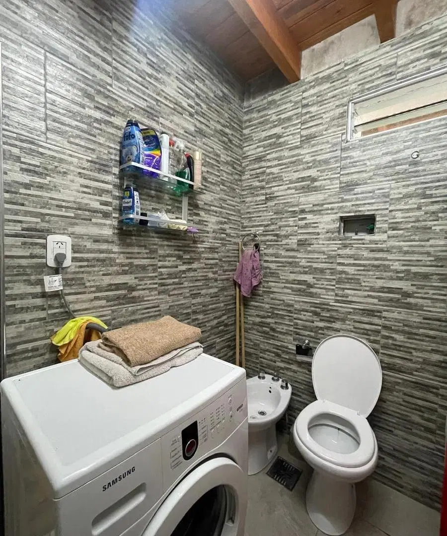 Casa en Rosario de 6 dormitorios en ARROYITO 2