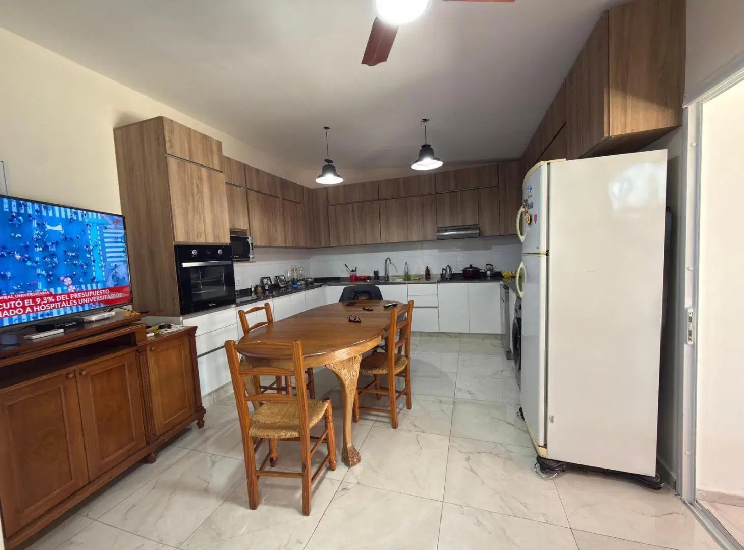 CASA 1 dormitorio con ascensor, quincho y pileta fisherton 5