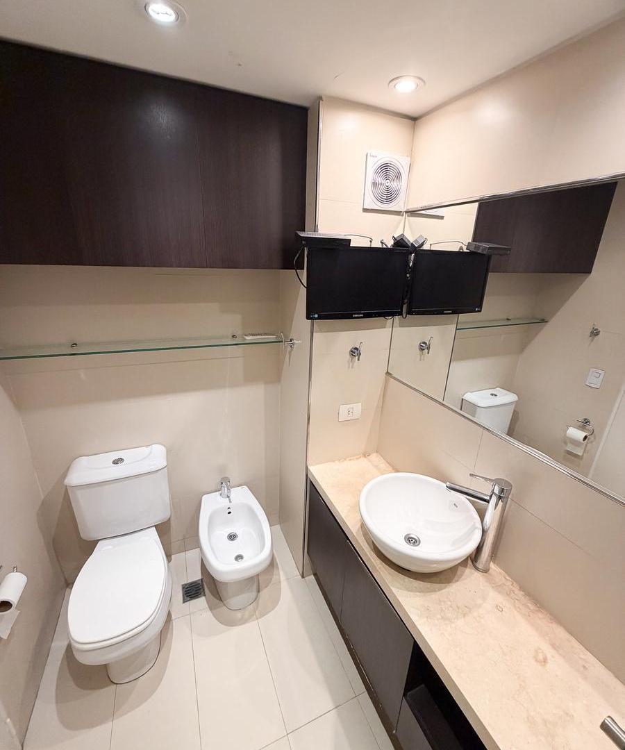 Foto de Departamento de 2 dormitorios + cochera - Las Cañitas, Palermo, imagen 2