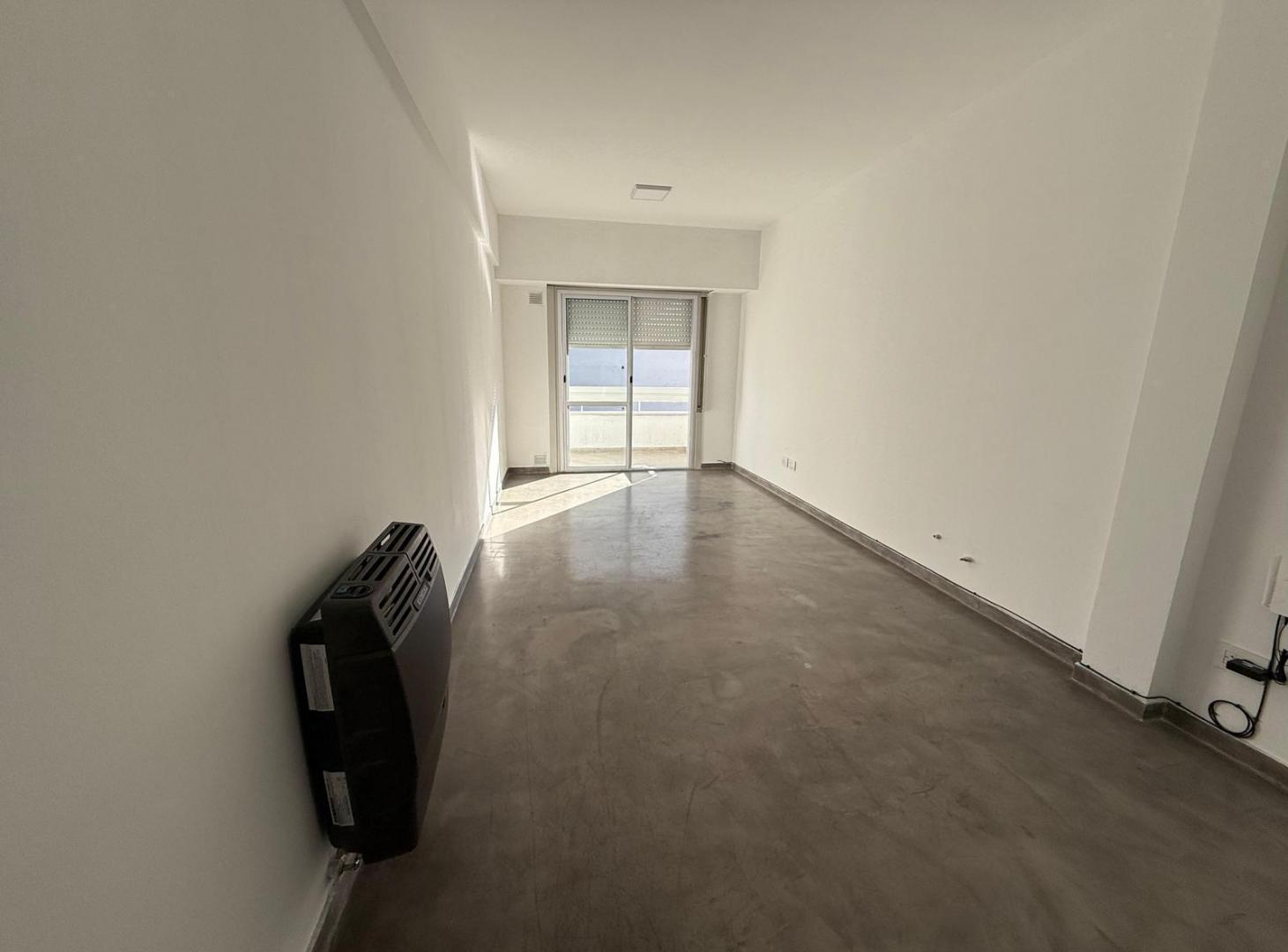 Foto de Departamento 2 Dormitorios, Dorrego 1600, Balcon al frente, Apto, imagen 1