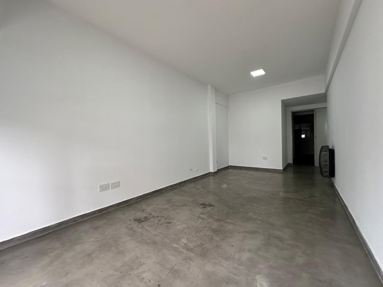 Foto de Departamento 2 Dormitorios, Dorrego 1600, Balcon al frente, Apto, imagen 2