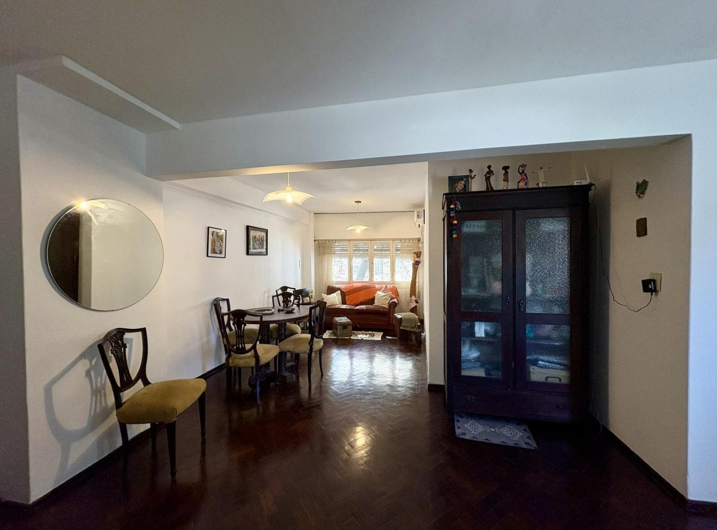 Foto de DEPARTAMENTO DE ESCALERA EN PISO EXCLUSIVO CON 3 DORMITORIOS, imagen 3