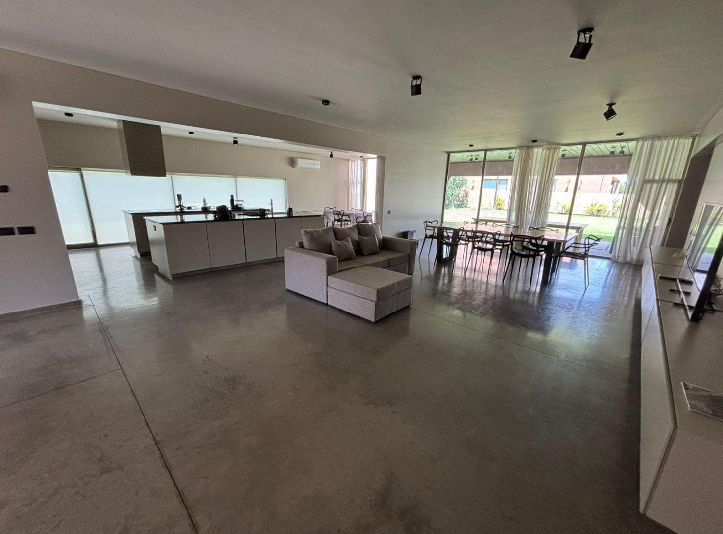 Foto de Casa de 4 Dormitorios en Barrio Cerrado San Sebastian, imagen 1