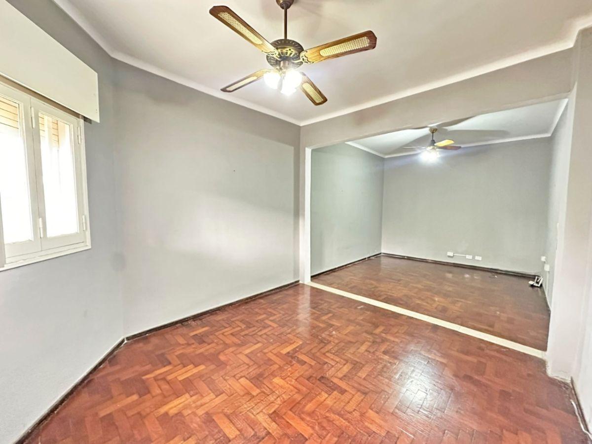 Foto de Buenos Aires 5000 - Casa de 2 dormitorios y 2 baños en venta en Rosario, imagen 2