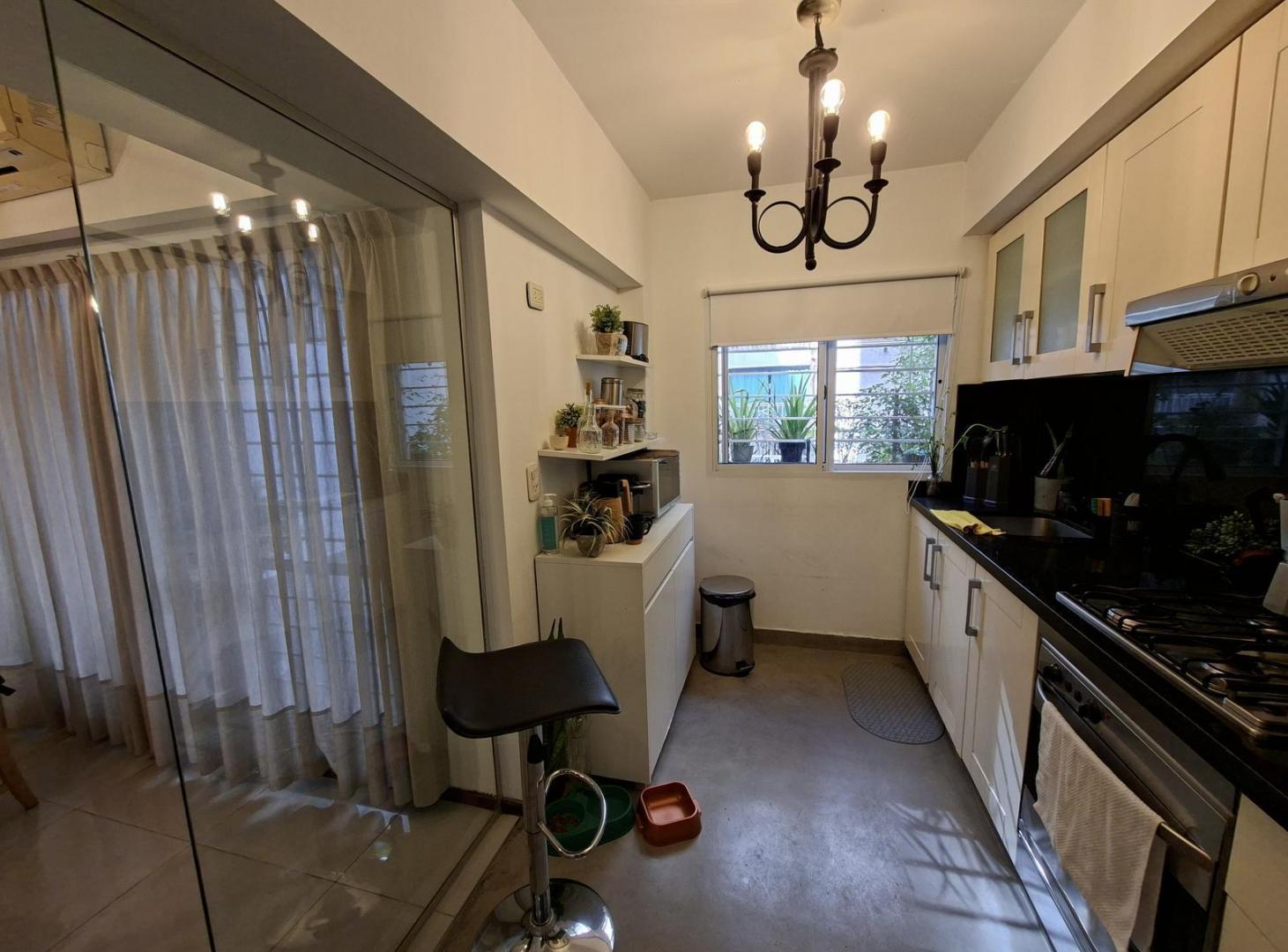 Foto de Semipiso 2 Dormitorios con Cochera, Balcón Aterrazado y Patio con, imagen 3