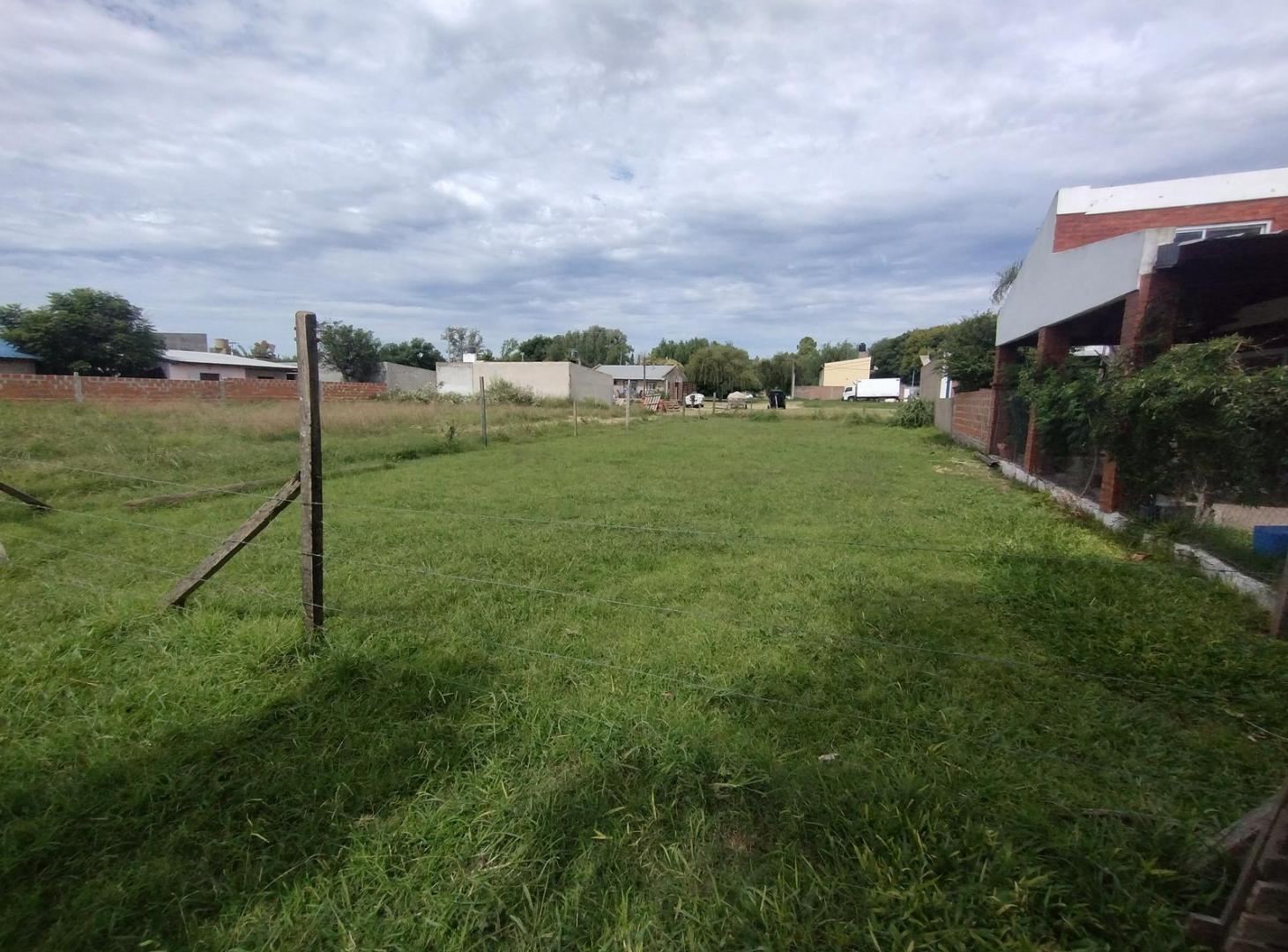 Foto de Lote -terreno de 420 m² | Pueblo Esther | Escrituración inmediata", imagen 2