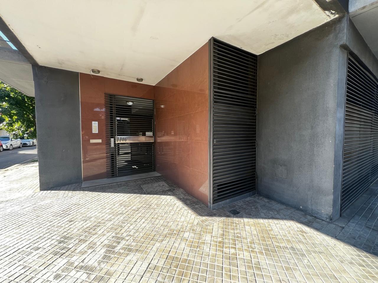 Saavedra y Mitre · 2 Dormitorios · Venta