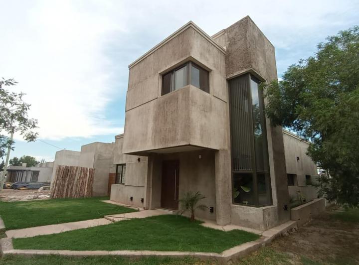 Casa en Alquiler Zapiola 297 Mna. B casa 15, Paseo Di Fiore, Mayor Drummond, Luj 1