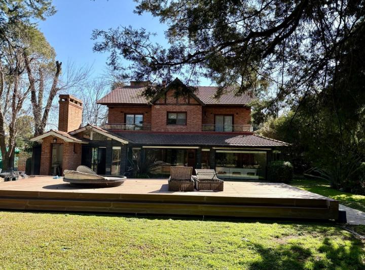 Casa Sólida y Tradicional 2