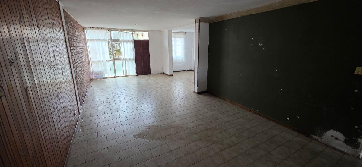 Foto de Casa de 4 dormitorios a reciclar en venta, imagen 2