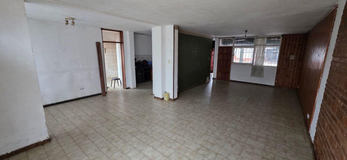 Foto de Casa de 4 dormitorios a reciclar en venta, imagen 5