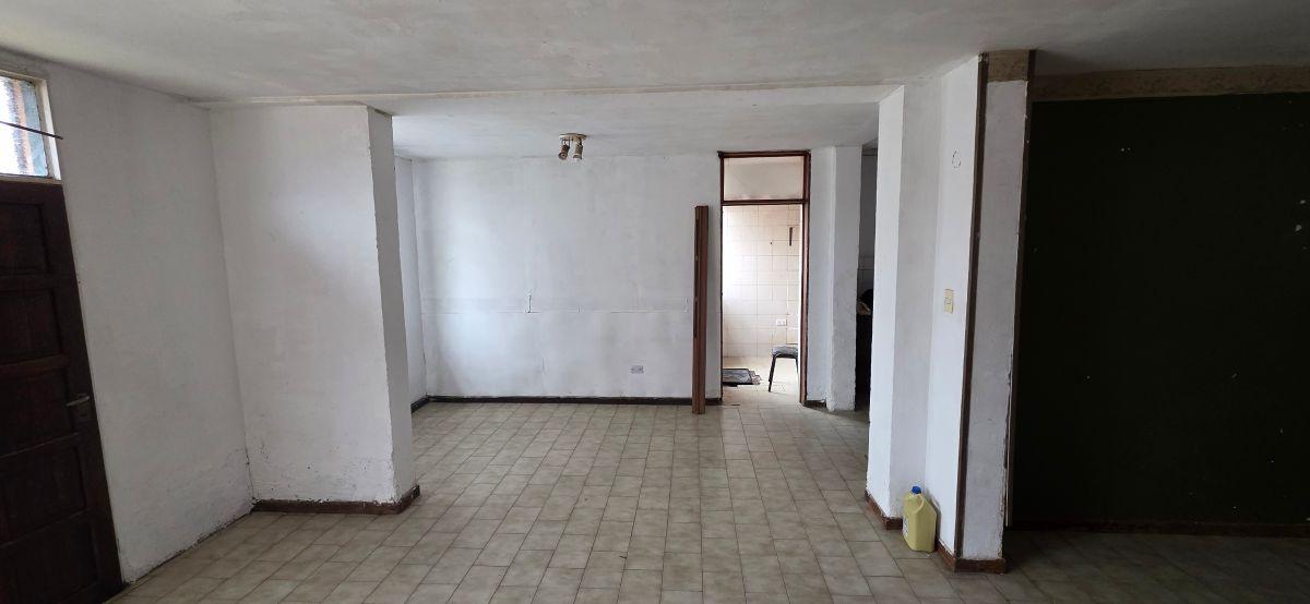 Foto de Casa de 4 dormitorios a reciclar en venta, imagen 4
