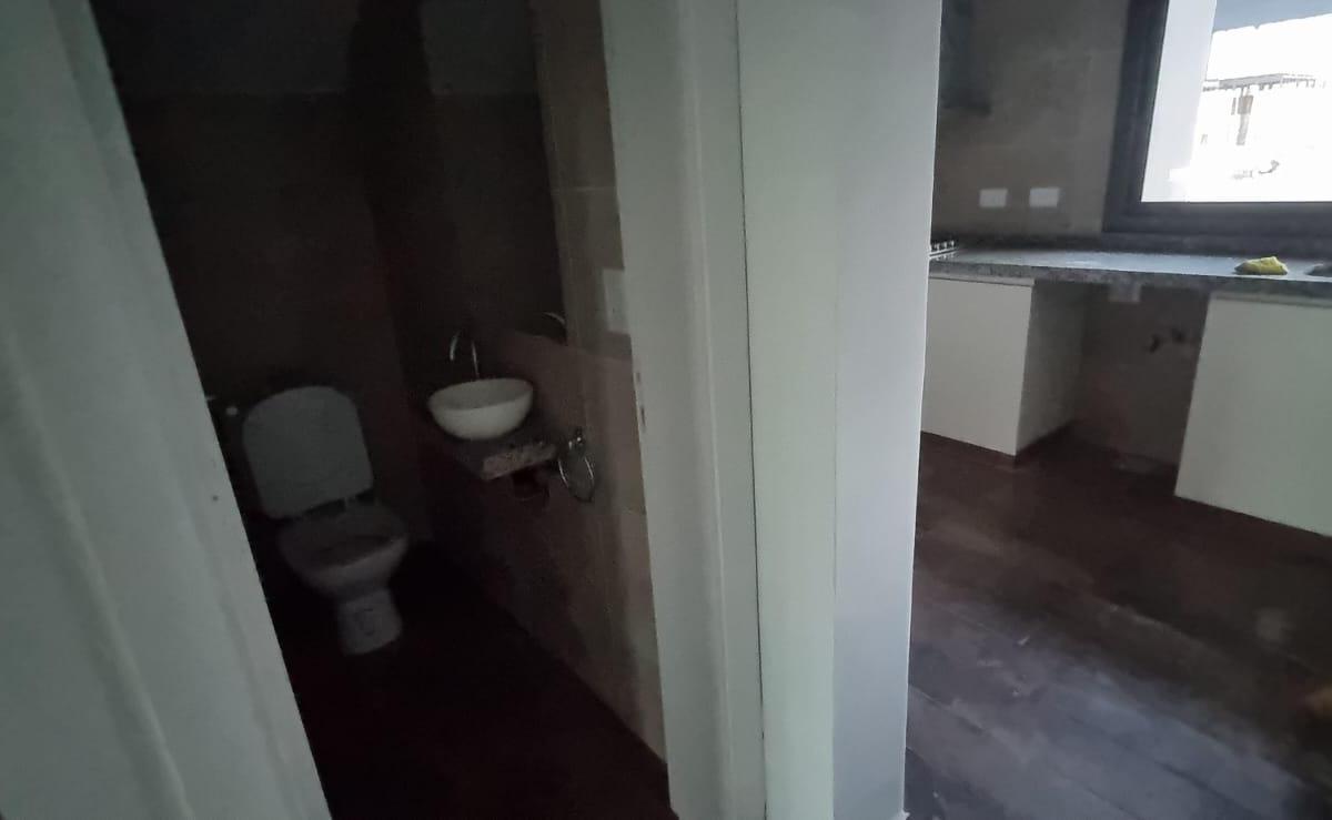 Duplex · B. Privado · 2 Dor 3 Baños 3