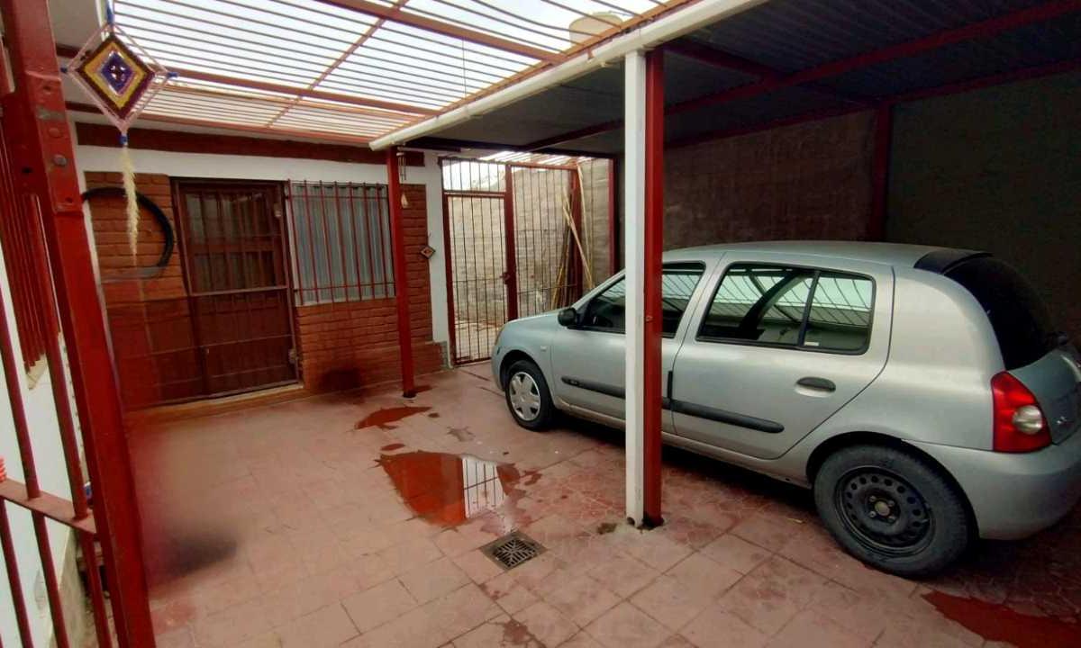 Casa · Venta · Las Heras · a 2 Cuadras Plaza · 3 Dorm. 3